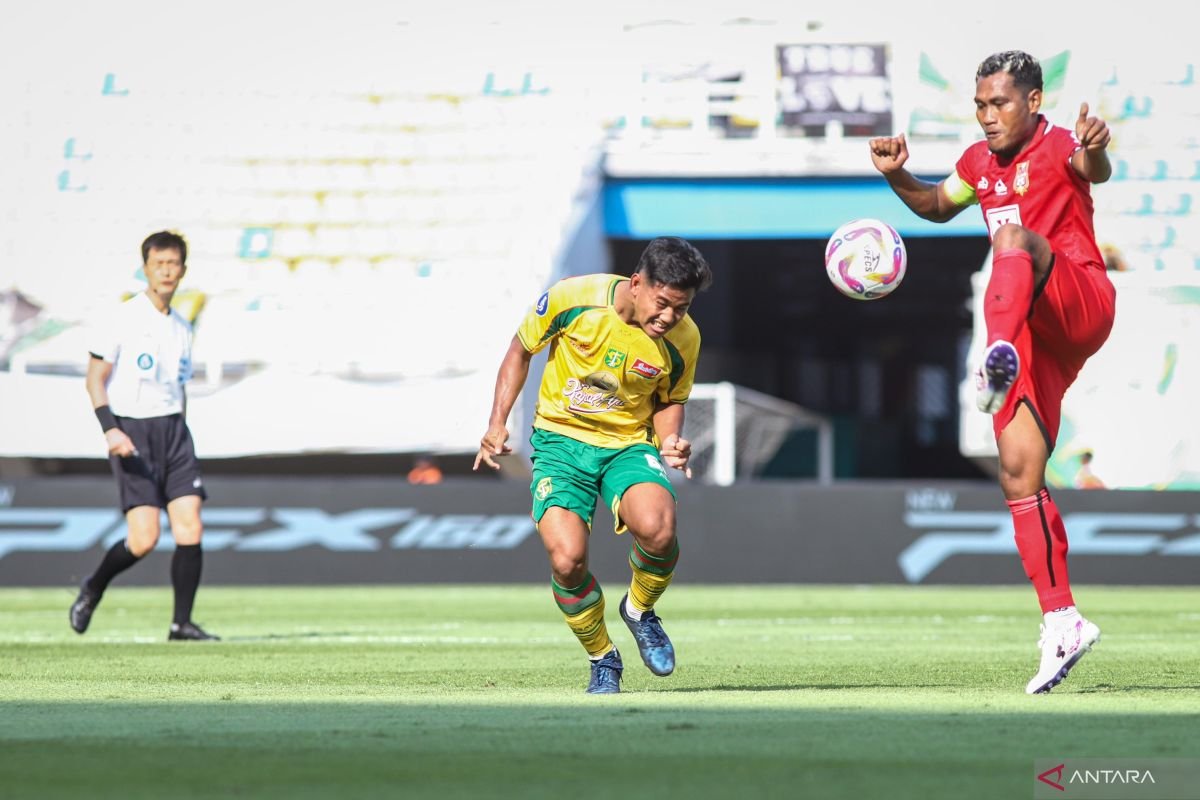 Toni Firmansyah Terus Ikuti Program Latihan Persebaya