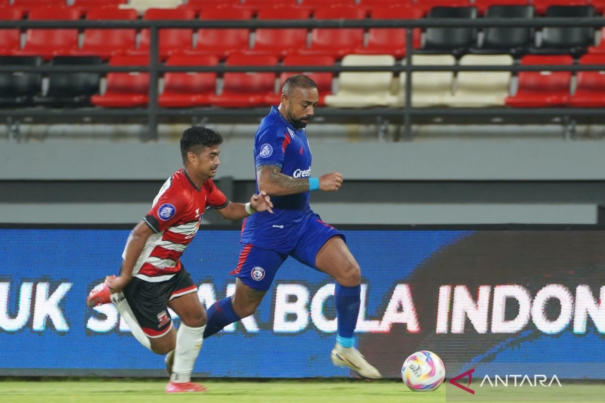 Arema FC Bertekad Seratus Persen Raih Tiga Poin Melawan Persebaya