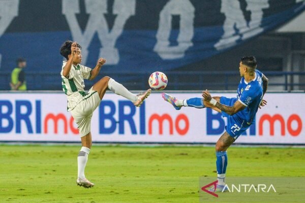 Persib Bandung Perlu Empat Poin Lagi untuk Mengamankan Gelar Juara