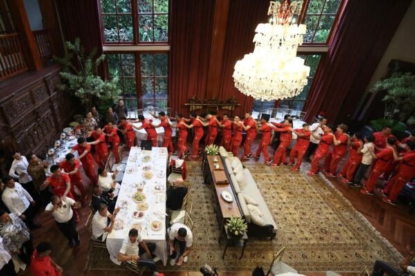 Jay Idzes Terpesona oleh Jamuan Makan Siang yang Dihadirkan oleh Presiden Prabowo