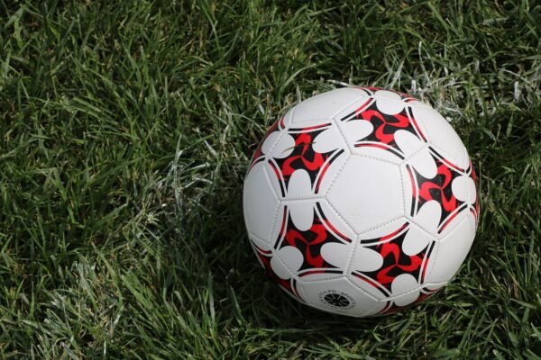 Program PSSI SOLOK: Membangun Karakter Remaja Melalui Sepak Bola