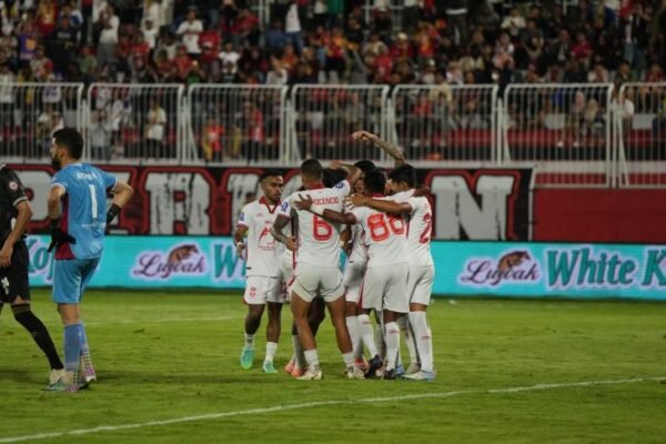 Berita Gembira: Hendri Bersyukur atas Kemenangan Tipis Malut United Melawan Semen Padang!